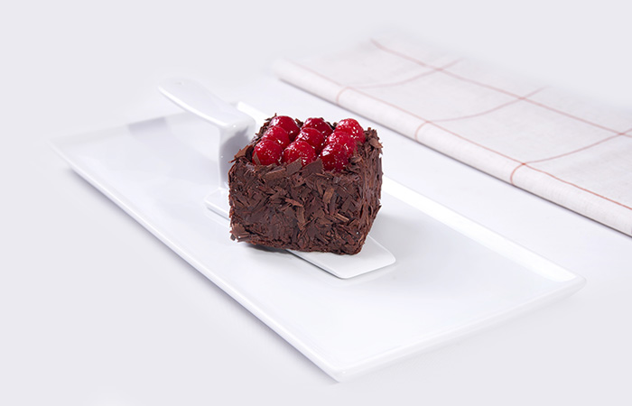 Mono Cake With Raspberry and Chocolate